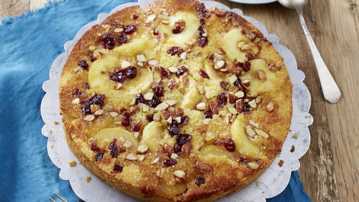 Vom Feinsten: Unser Upside-Down-Apfelkuchen ist ein leckerer Mix aus Apfel und Eierlikör.