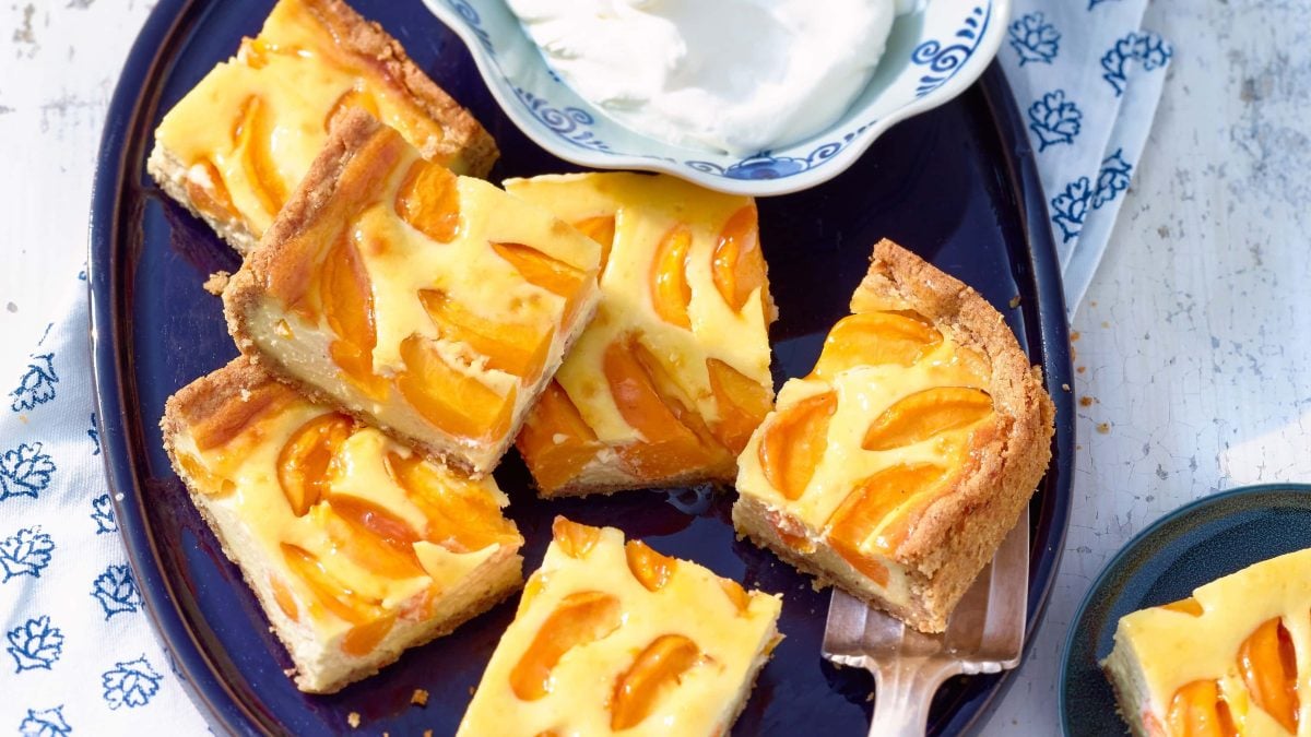 Käsekuchen mit Aprikosen