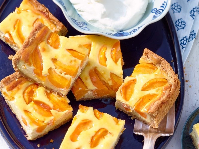 Käsekuchen mit Aprikosen