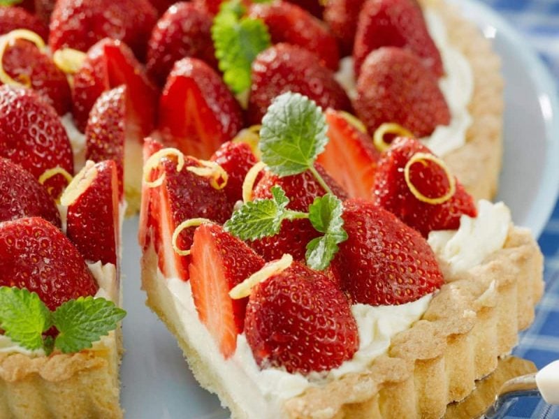 Zeit für ein sommerliches Kuchenrezept – Zeit für Erdbeerkuchen mit Vanillecreme! / Foto: Matthias Liebich