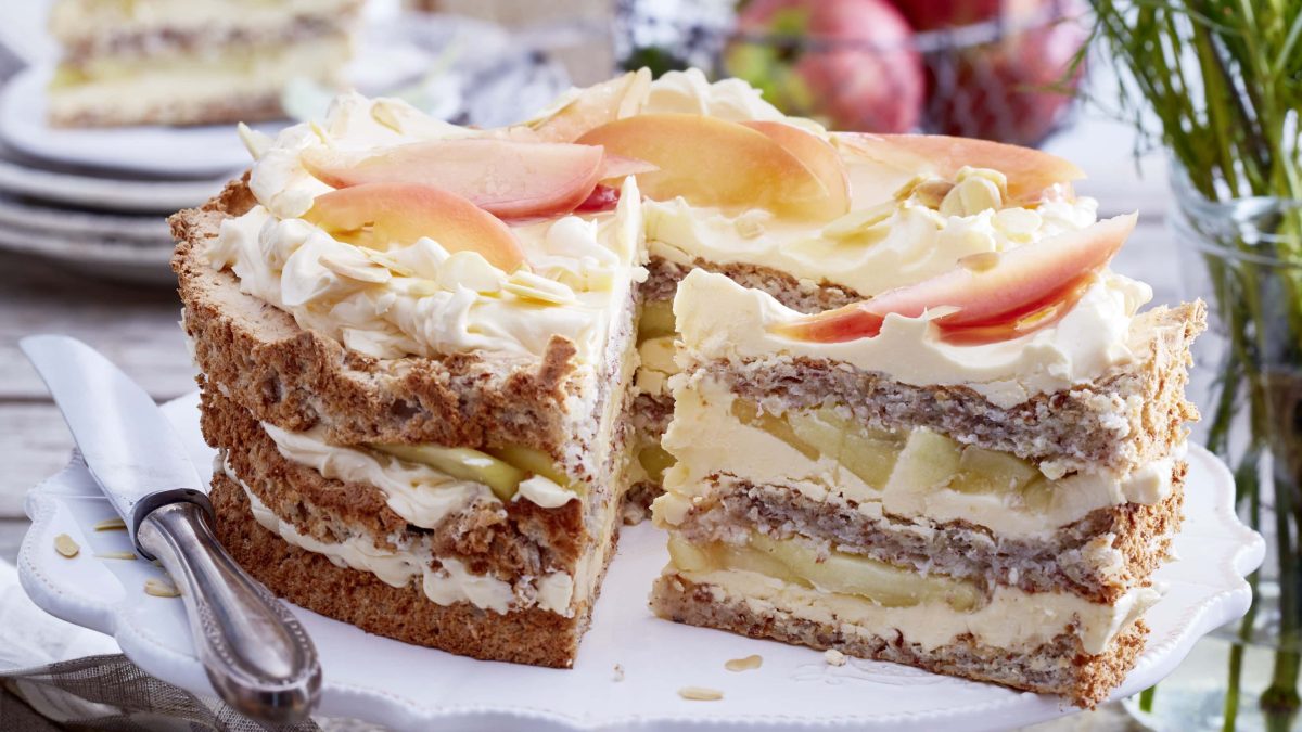Schwedische Apfel-Mandeltorte
