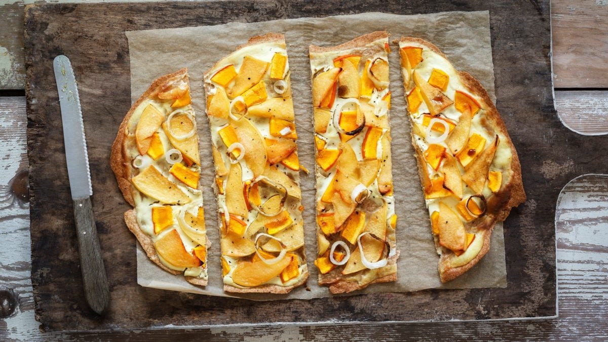 Kürbis-Quitte-Flammkuchen