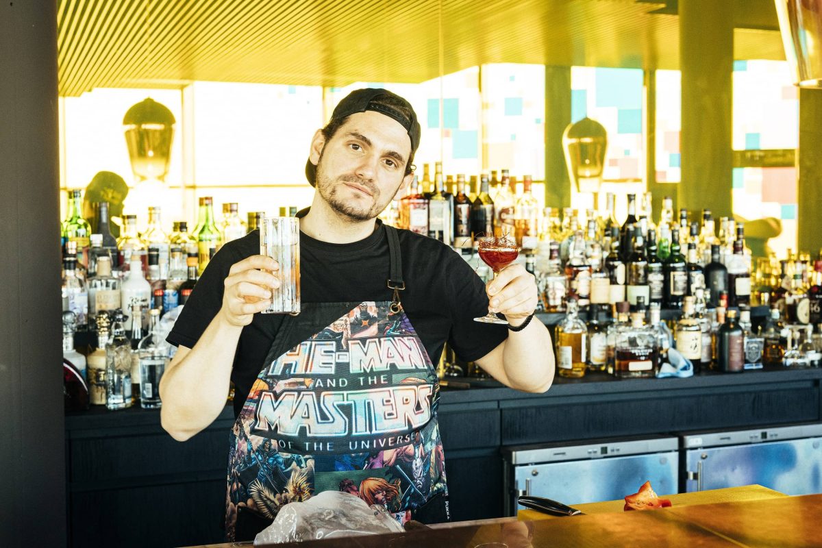 Barchef Andreas Andricopoulos im Golvet