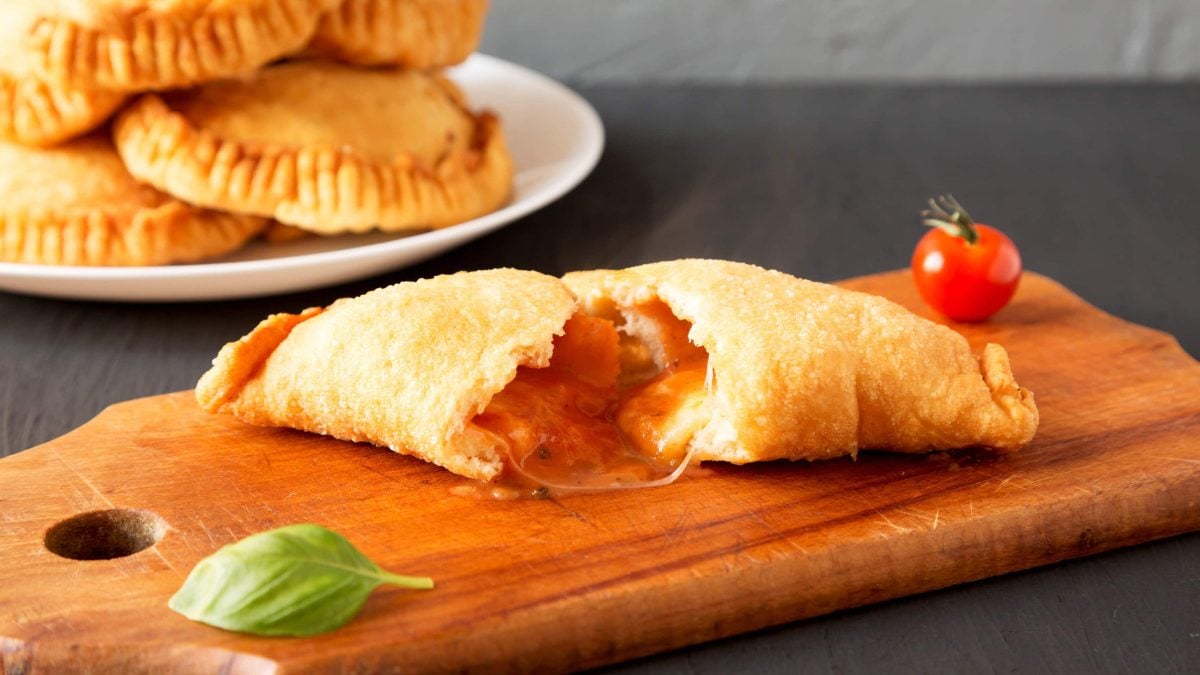 seitliche Aufnahme von geöffnetem Panzerottiti