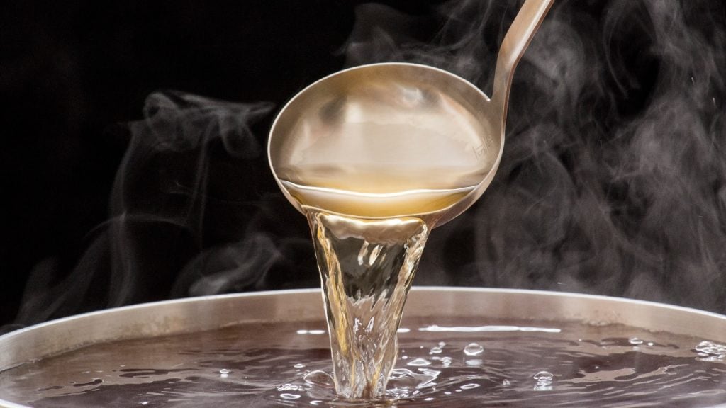 Dashi-Brühe – der Schlüssel zu authentischen Miso-Suppen und mehr