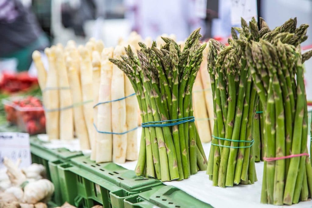 Mit unseren Tipps erkennst du leicht frischen Spargel