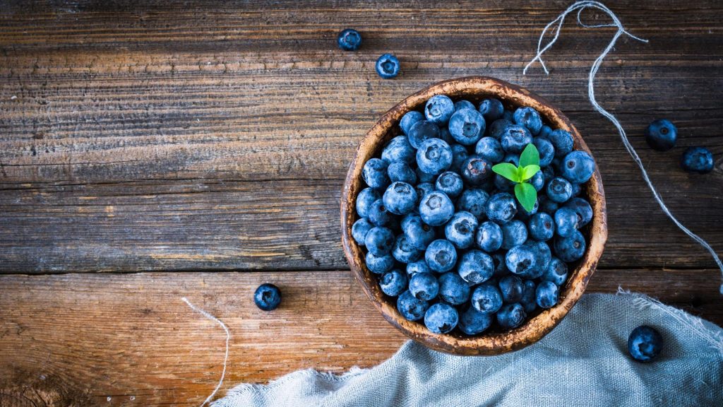 Heidelbeere vs. Blaubeere: Was macht den Unterschied?