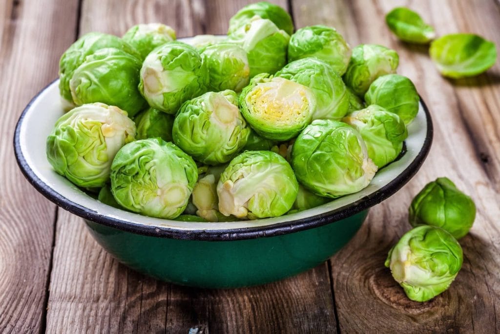 Rosenkohl roh essen: Ist das wirklich eine gute Idee?