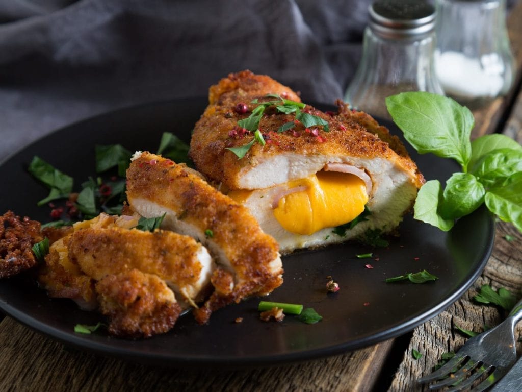 Woher stammt der Name Cordon bleu?