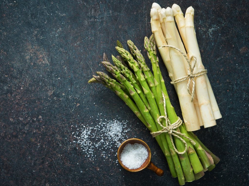Grüner oder weißer Spargel – Welcher ist gesünder?