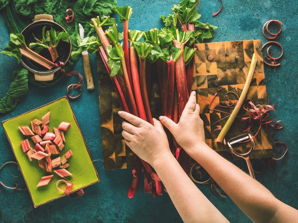 Rhabarber: Obst oder Gemüse? Das musst du wissen
