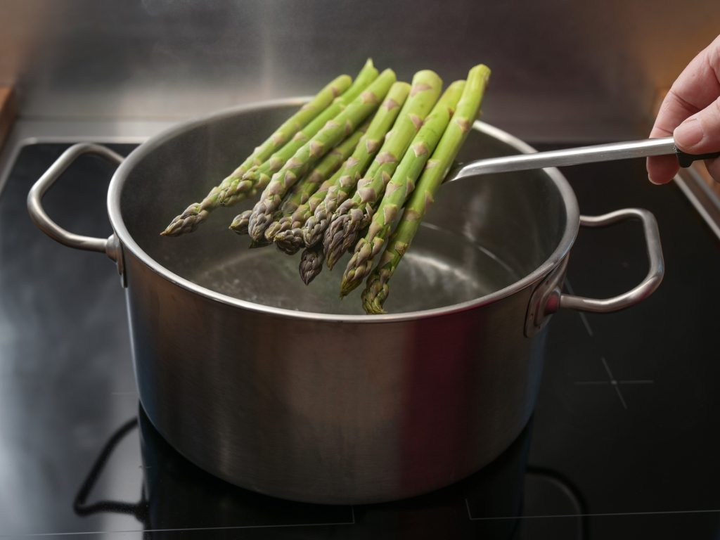 6 typische Fehler beim Spargel kochen – und wie es besser geht