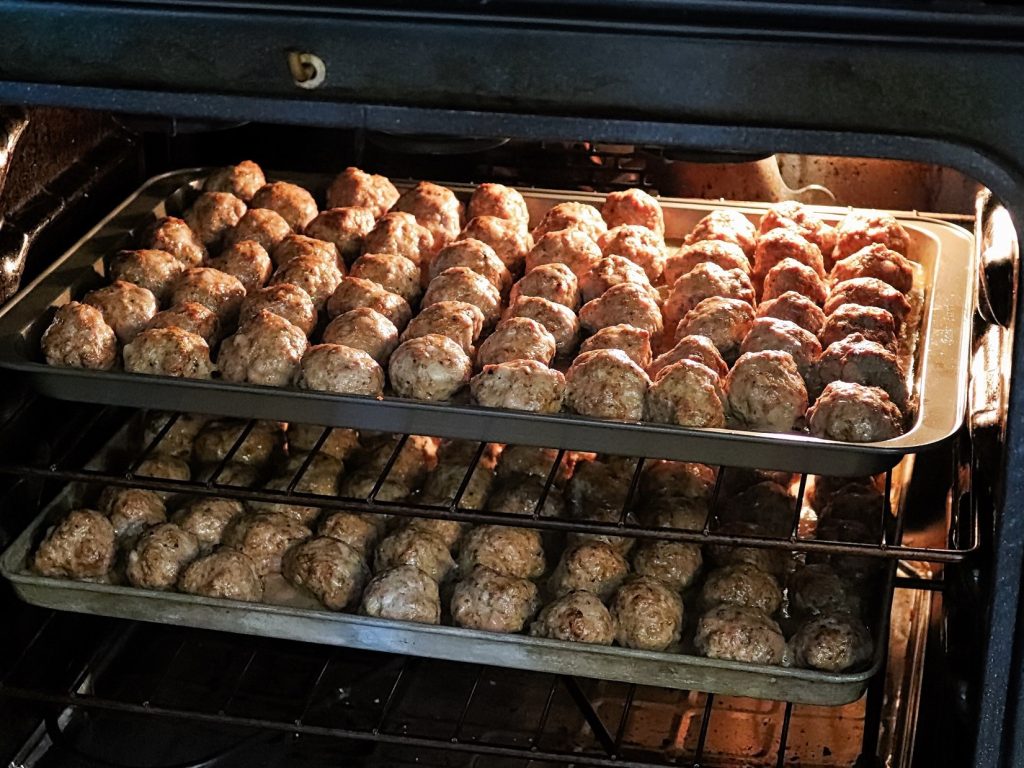 Frikadellen im Ofen backen: So einfach geht‘s