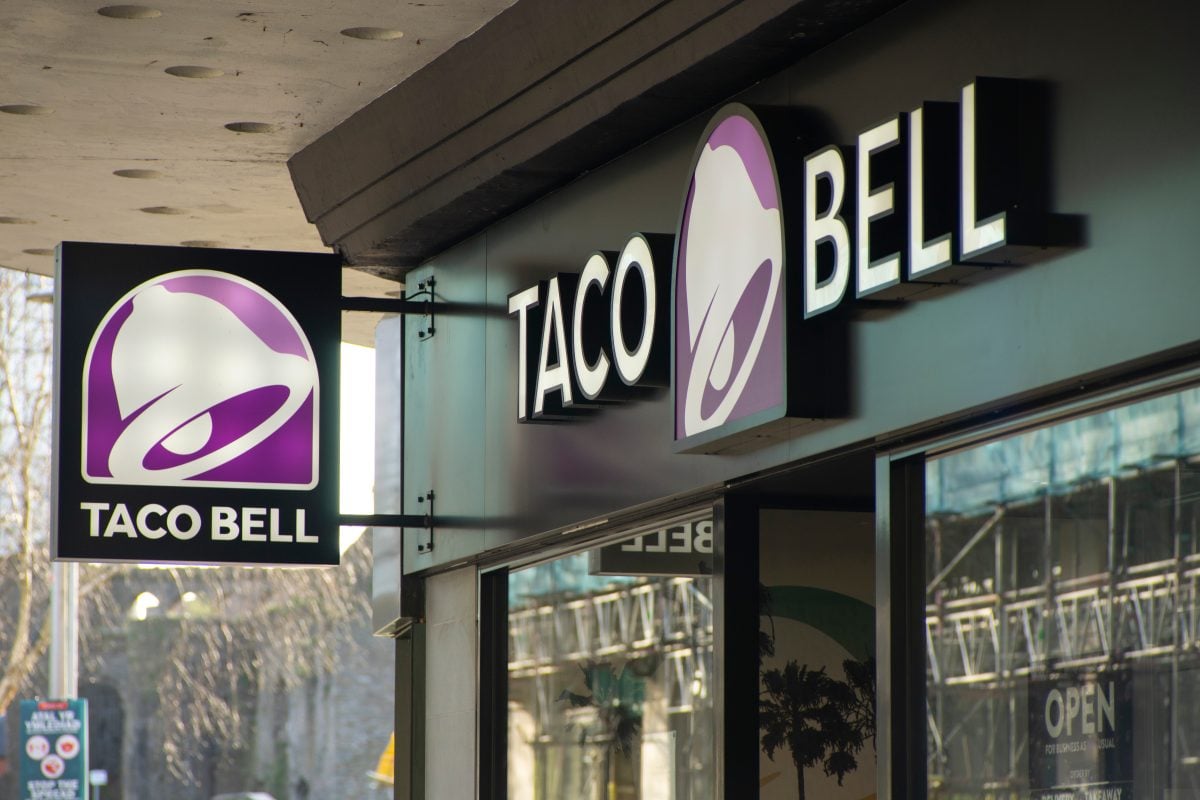 Aufnahme einer Taco-Bell-Filiale in Swansea.