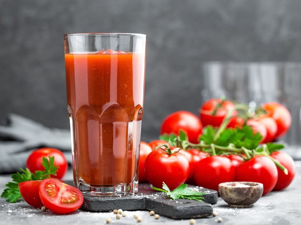 Ist Tomatensaft gesund? Warum er auf deinen täglichen Speiseplan gehört